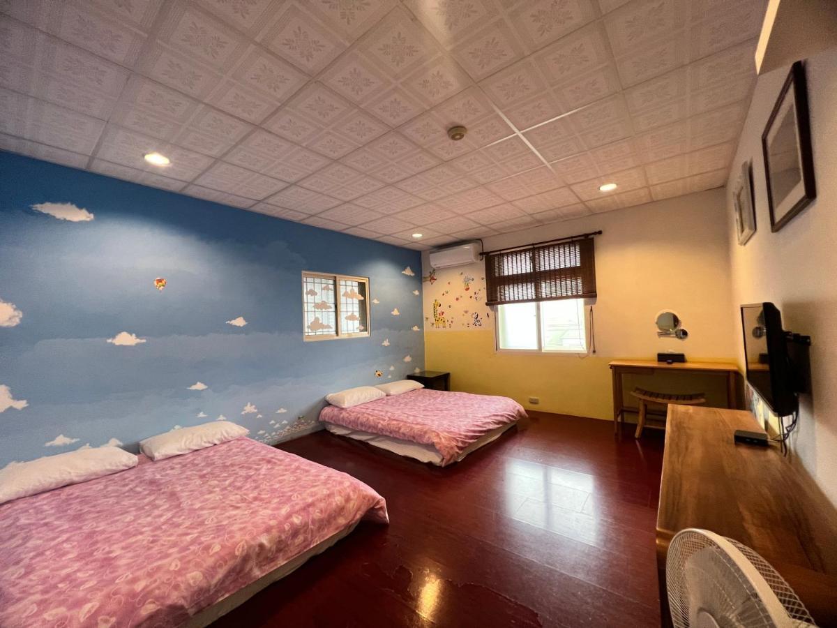 Golden Flower Homestay Yuli Exterior foto